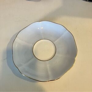 VINTAGE 1960'S ROYAL ALBERT "PAINTERS ROSE" TEA SAUCER *RARE*